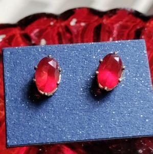 Vintage Red Oval Stud earrings